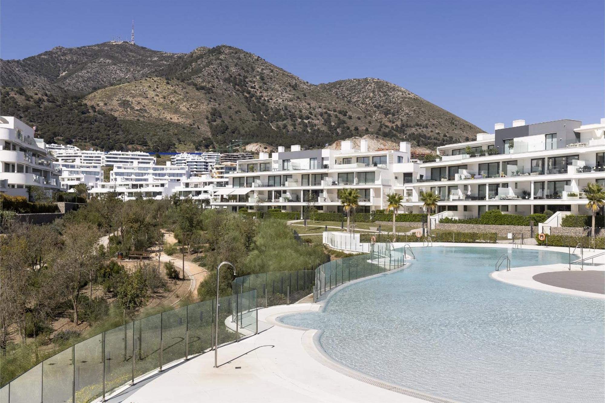 Stylish Apartment With Large Terrace In Higueron Fuengirola Luaran gambar
