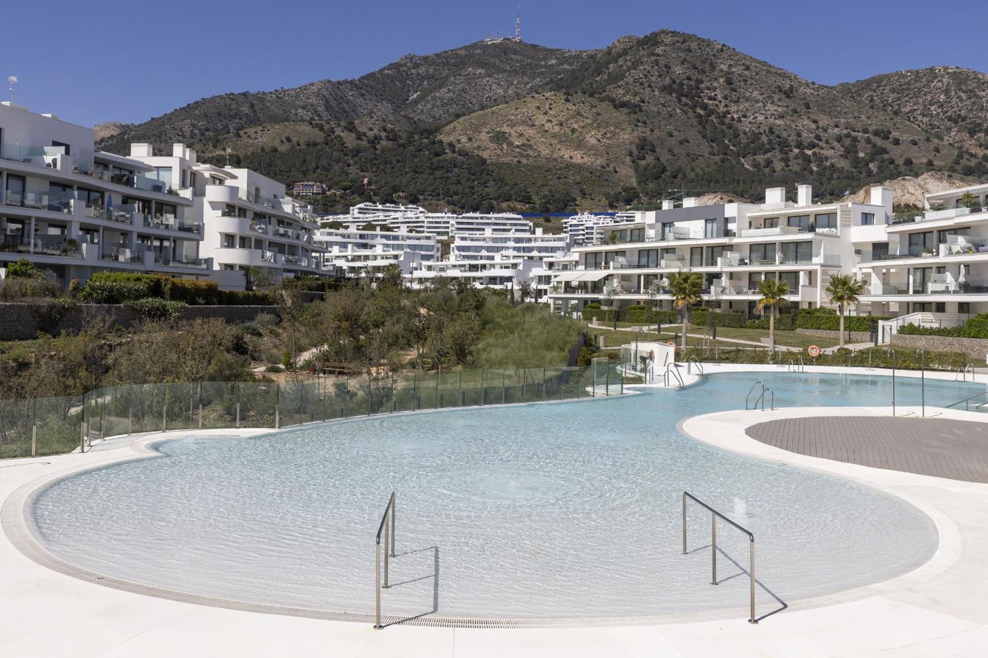 Stylish Apartment With Large Terrace In Higueron Fuengirola Luaran gambar