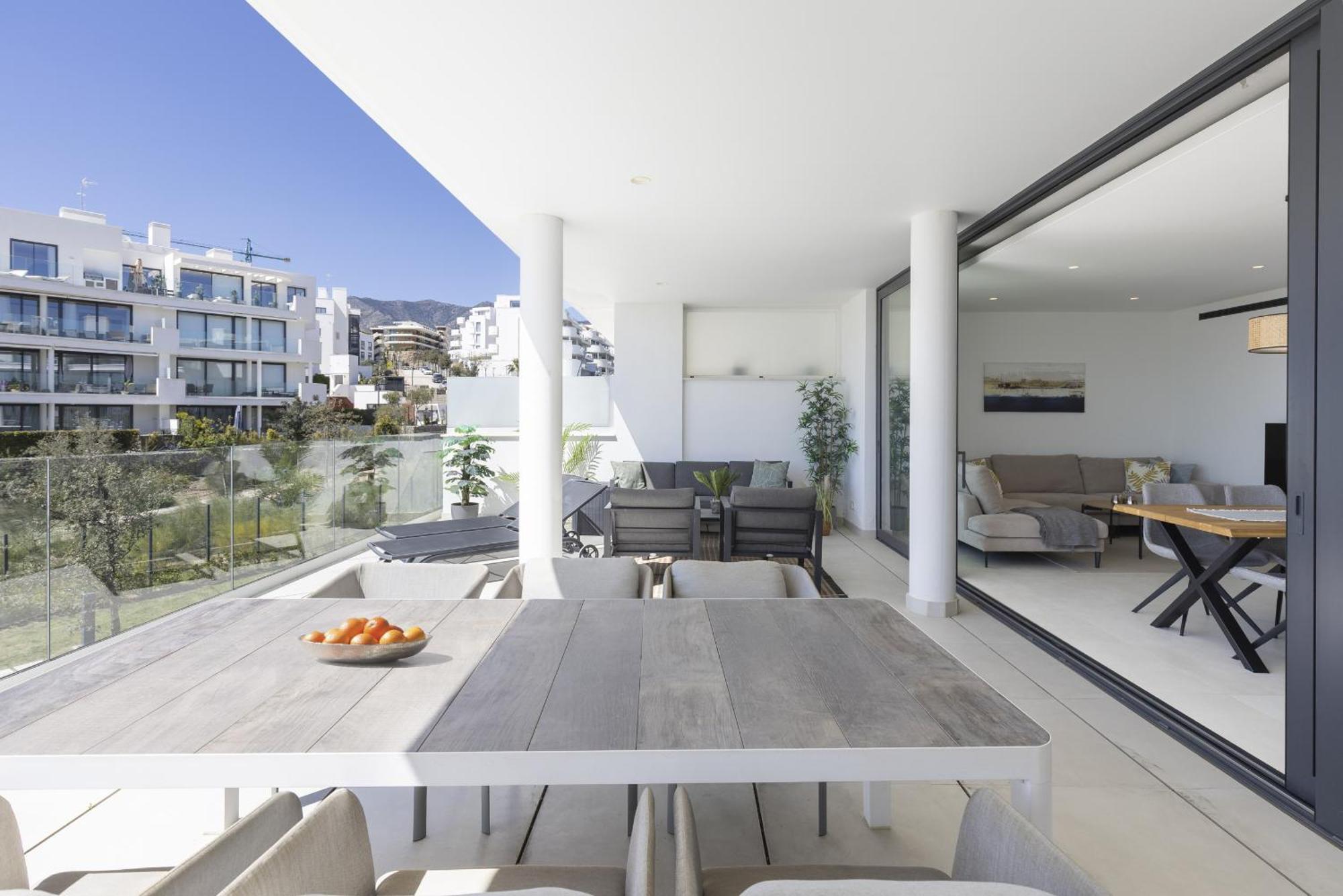 Stylish Apartment With Large Terrace In Higueron Fuengirola Luaran gambar
